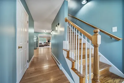 12 Orchard Drive Derry NH 03038