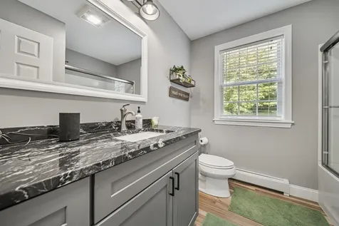 12 Orchard Drive Derry NH 03038