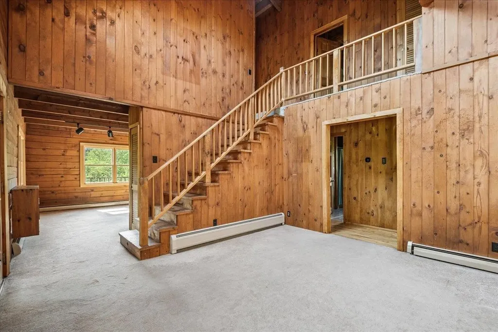 320 Lost Nation Road Essex VT 05452