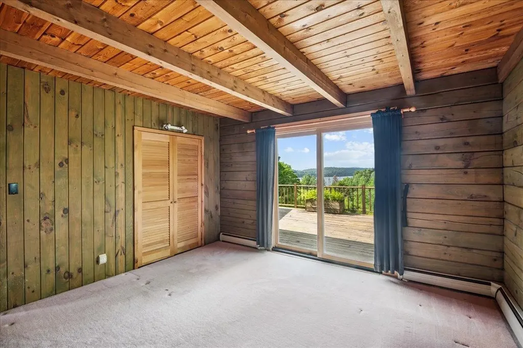 320 Lost Nation Road Essex VT 05452