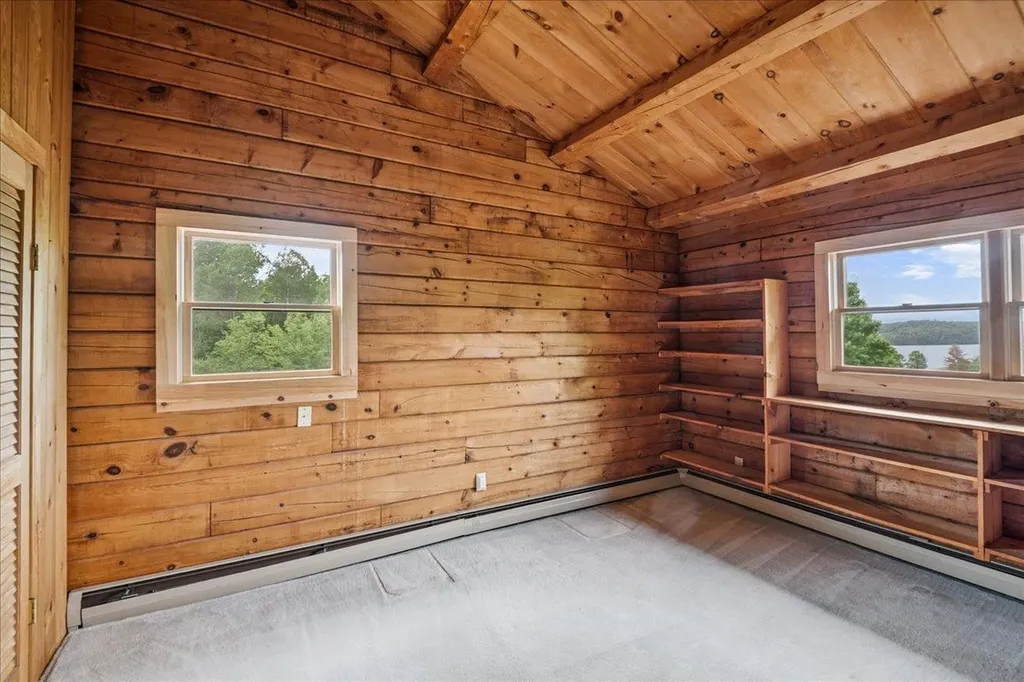 320 Lost Nation Road Essex VT 05452