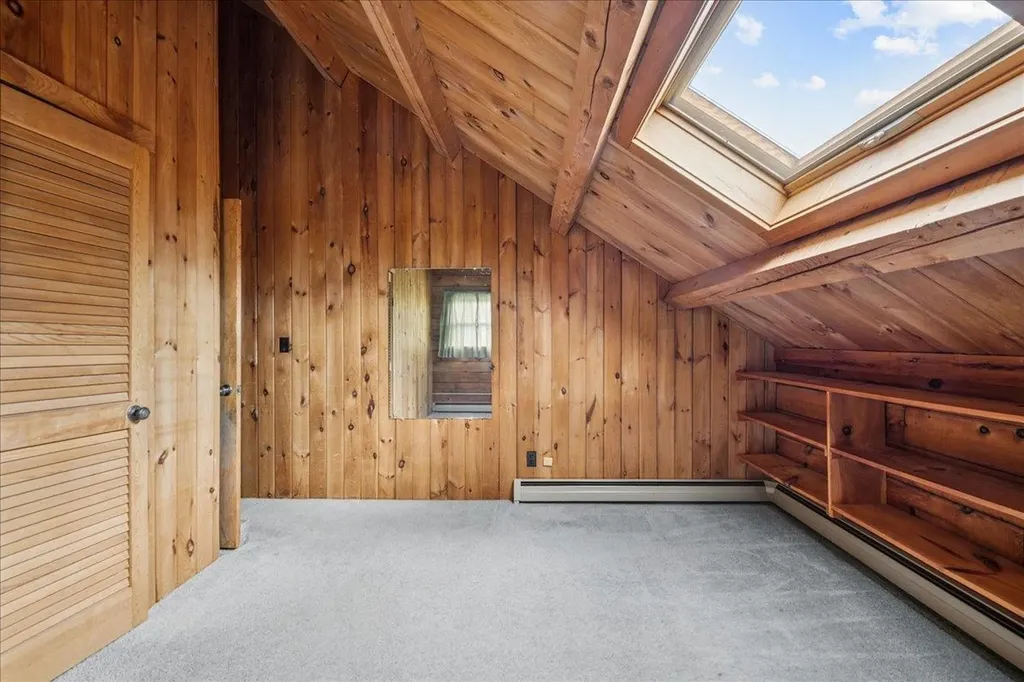 320 Lost Nation Road Essex VT 05452