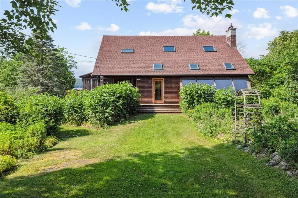 320 Lost Nation Road Essex VT 05452