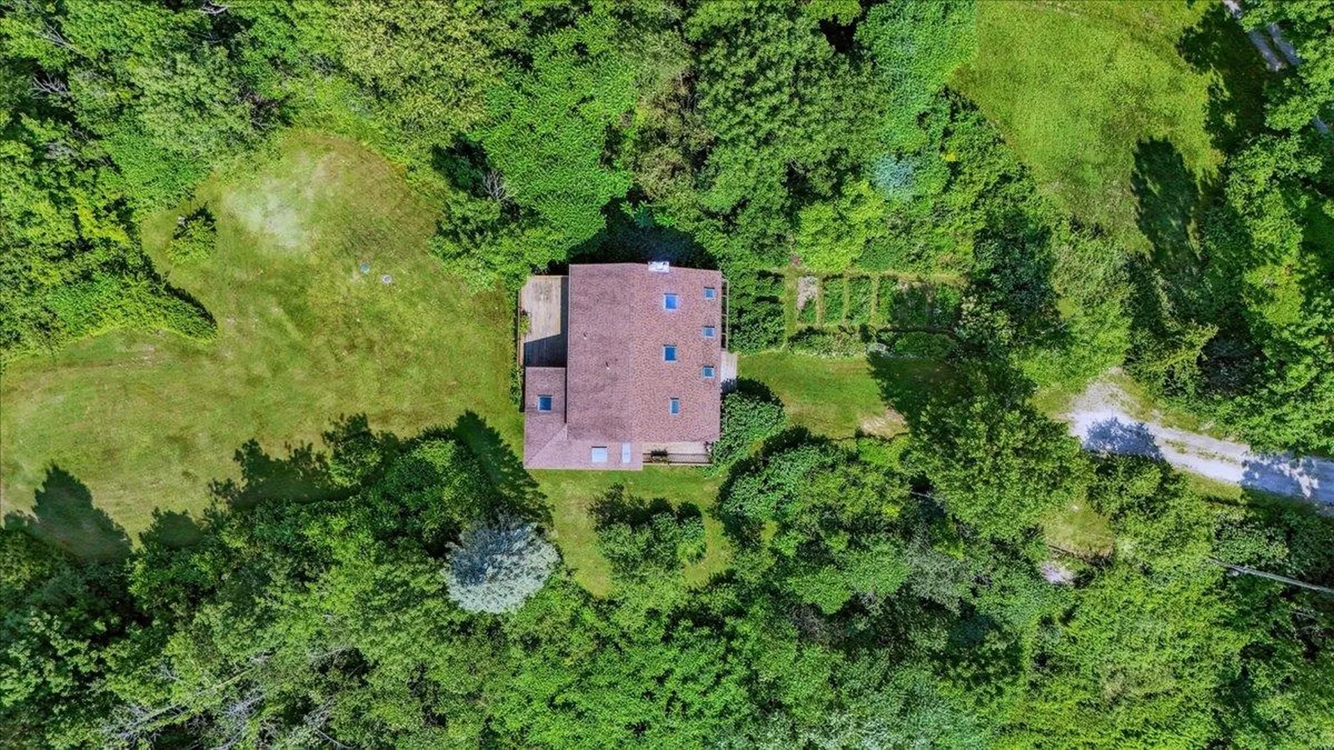 320 Lost Nation Road Essex VT 05452