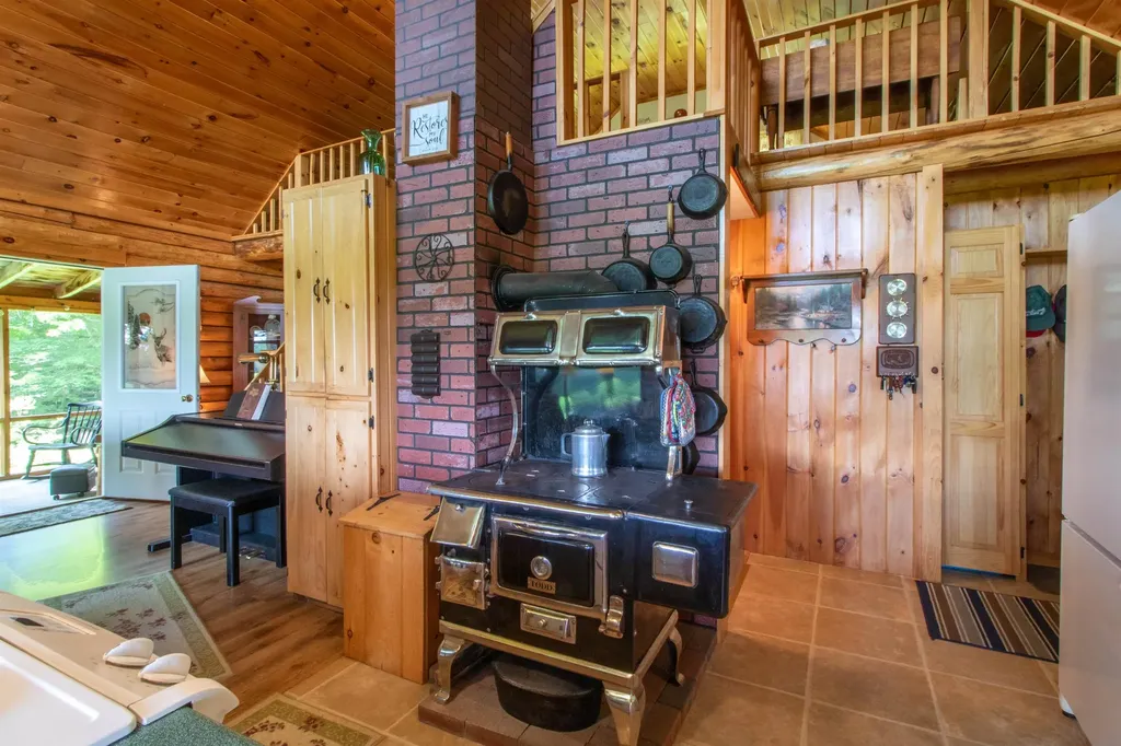 370 Bates Hill Road Derby VT 05829