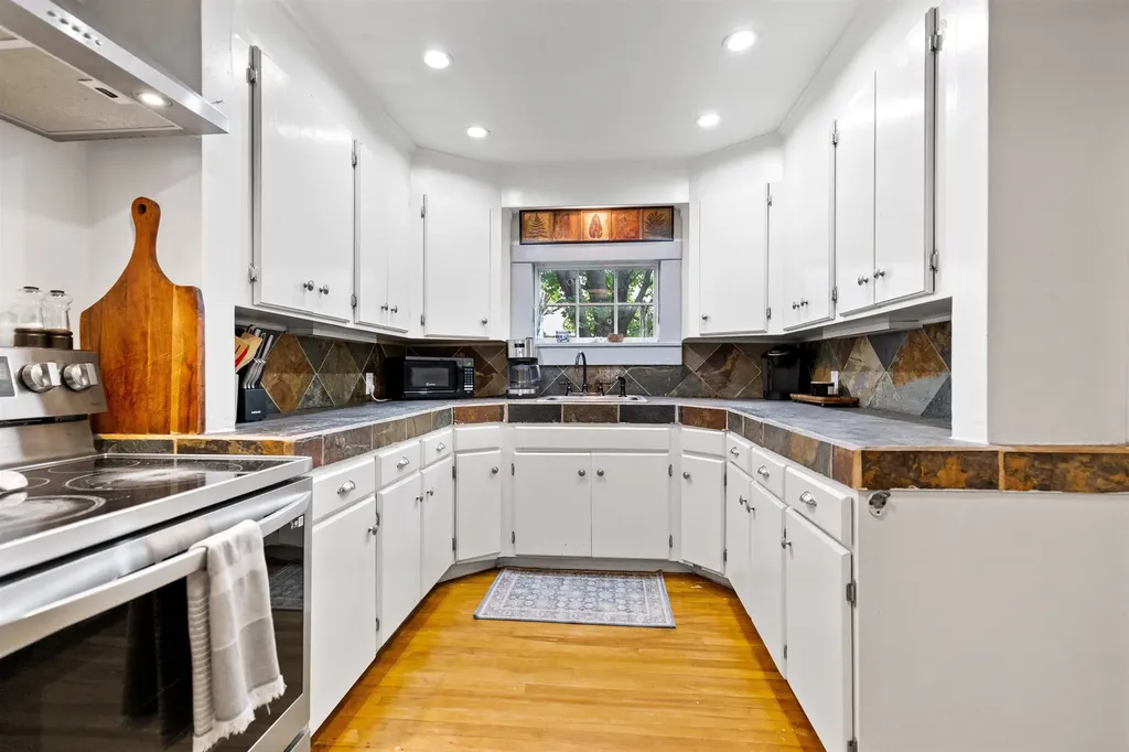 721 Central Street Franklin NH 03235