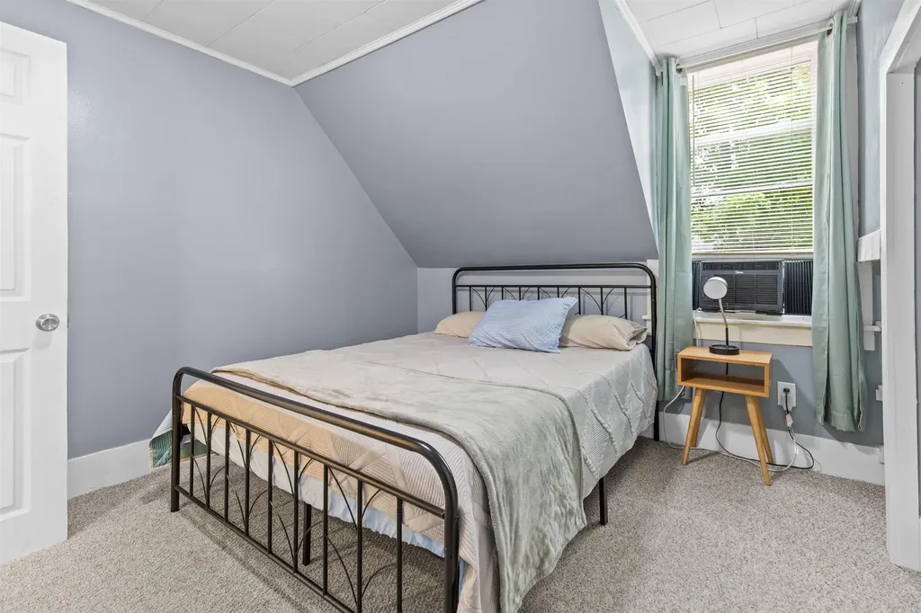 721 Central Street Franklin NH 03235