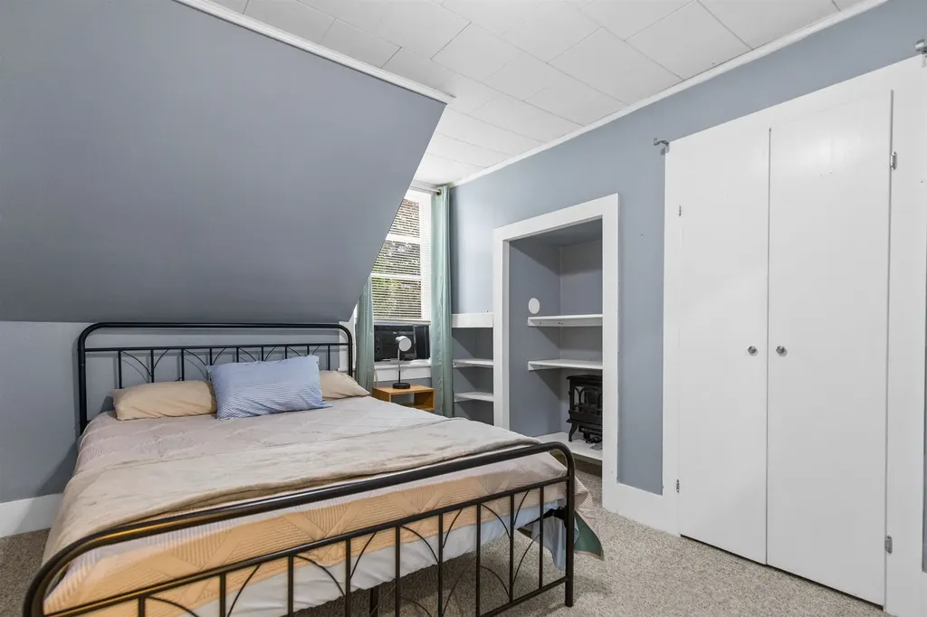 721 Central Street Franklin NH 03235