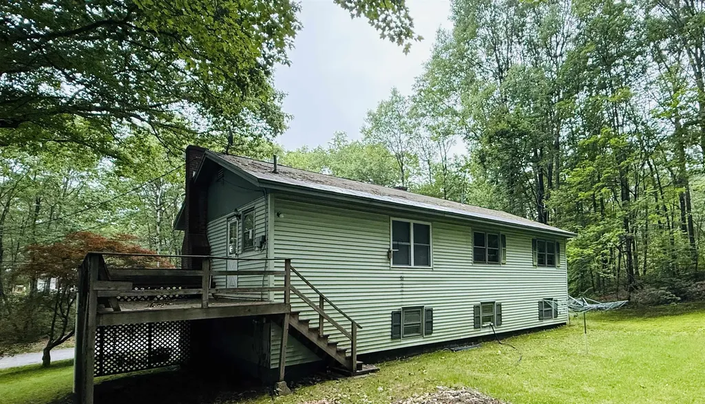 77 Griswold Drive Rockingham VT 05101