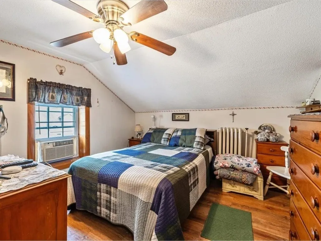 23 North Elm Street St. Albans City VT 05478
