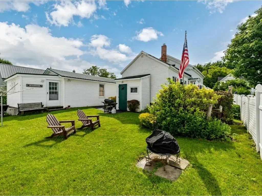 23 North Elm Street St. Albans City VT 05478