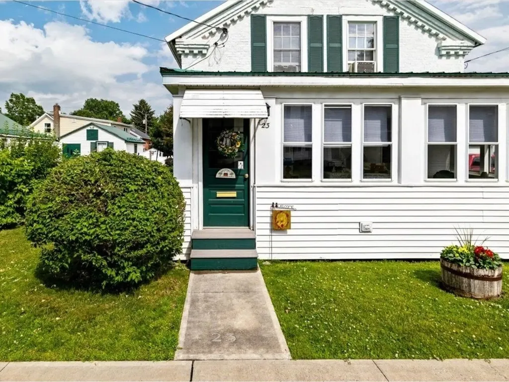 23 North Elm Street St. Albans City VT 05478