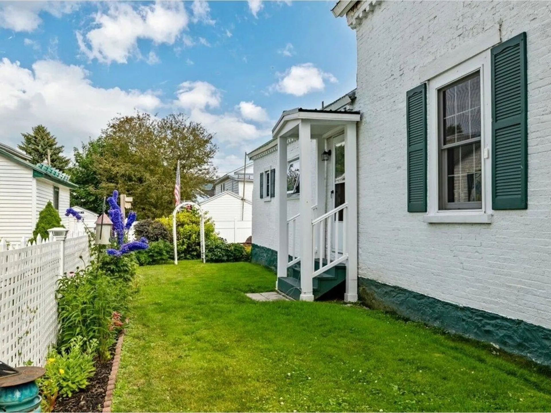 23 North Elm Street St. Albans City VT 05478