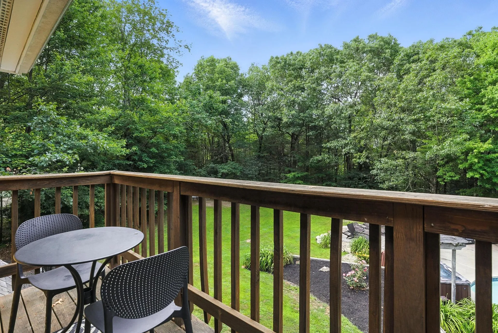 11 Cedar Drive New Boston NH 03070