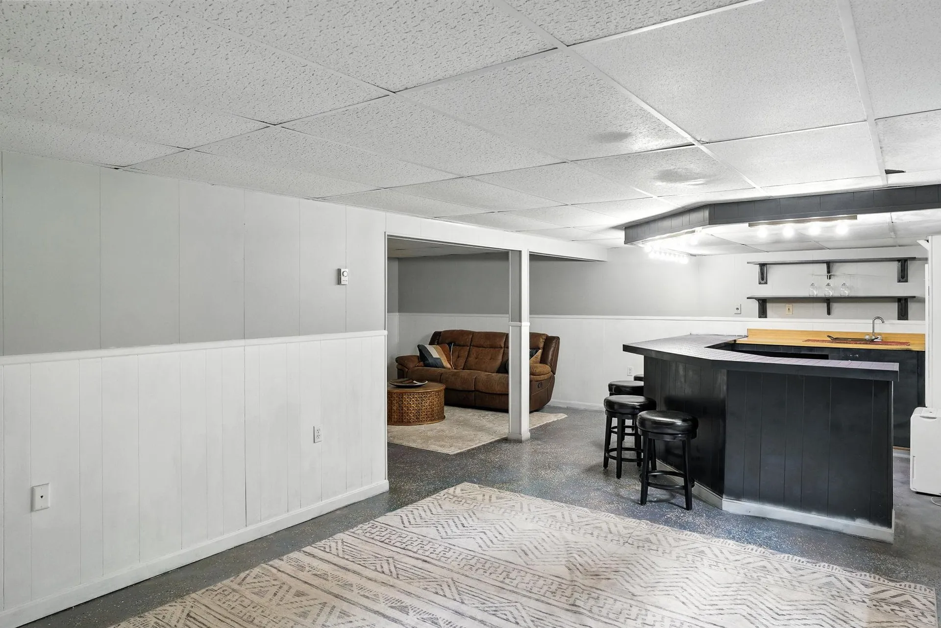 11 Cedar Drive New Boston NH 03070