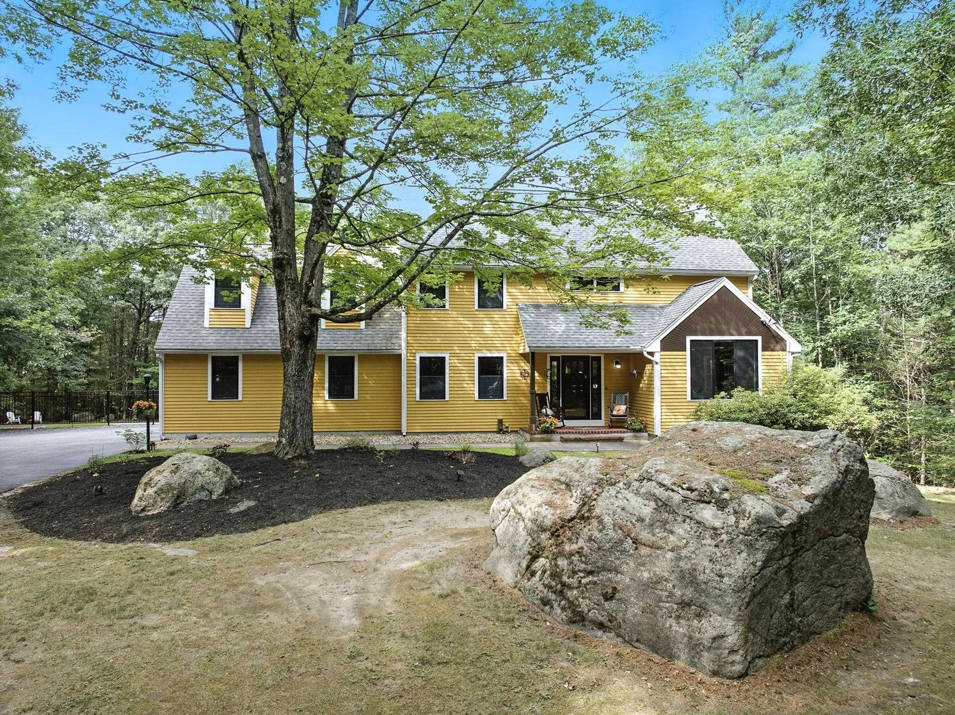 11 Cedar Drive New Boston NH 03070