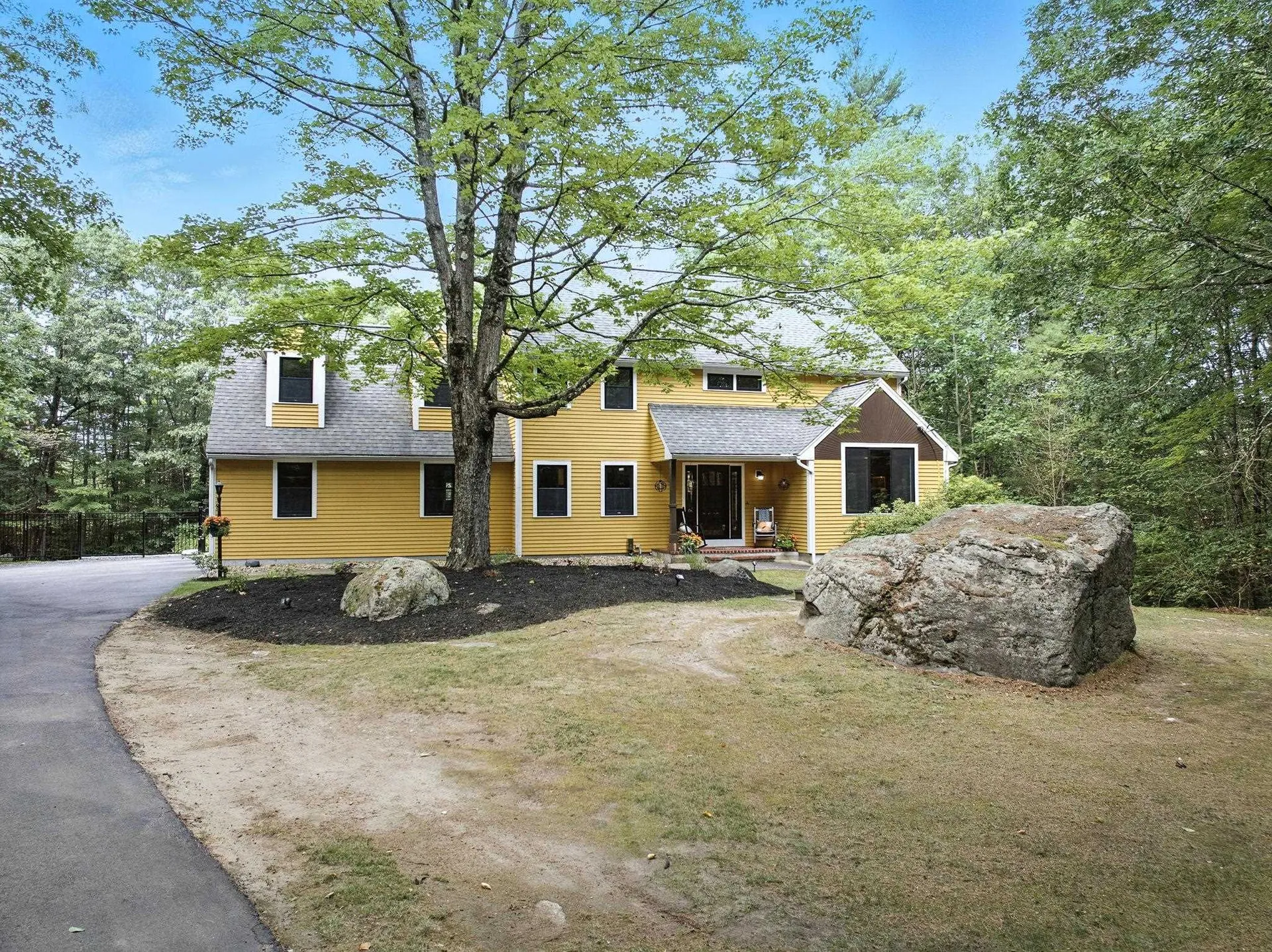 11 Cedar Drive New Boston NH 03070