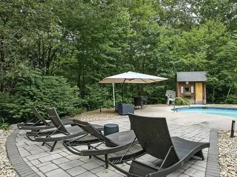 11 Cedar Drive New Boston NH 03070