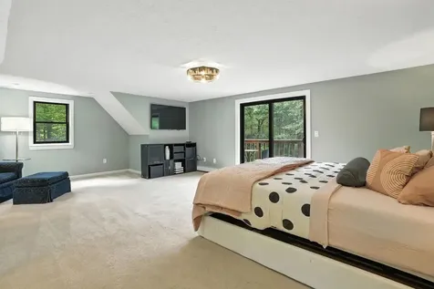 11 Cedar Drive New Boston NH 03070