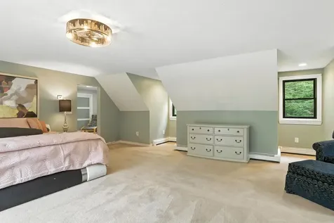 11 Cedar Drive New Boston NH 03070
