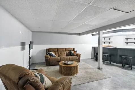 11 Cedar Drive New Boston NH 03070