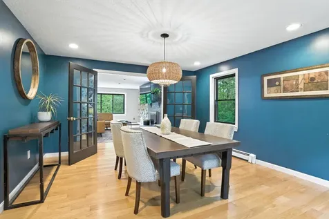 11 Cedar Drive New Boston NH 03070