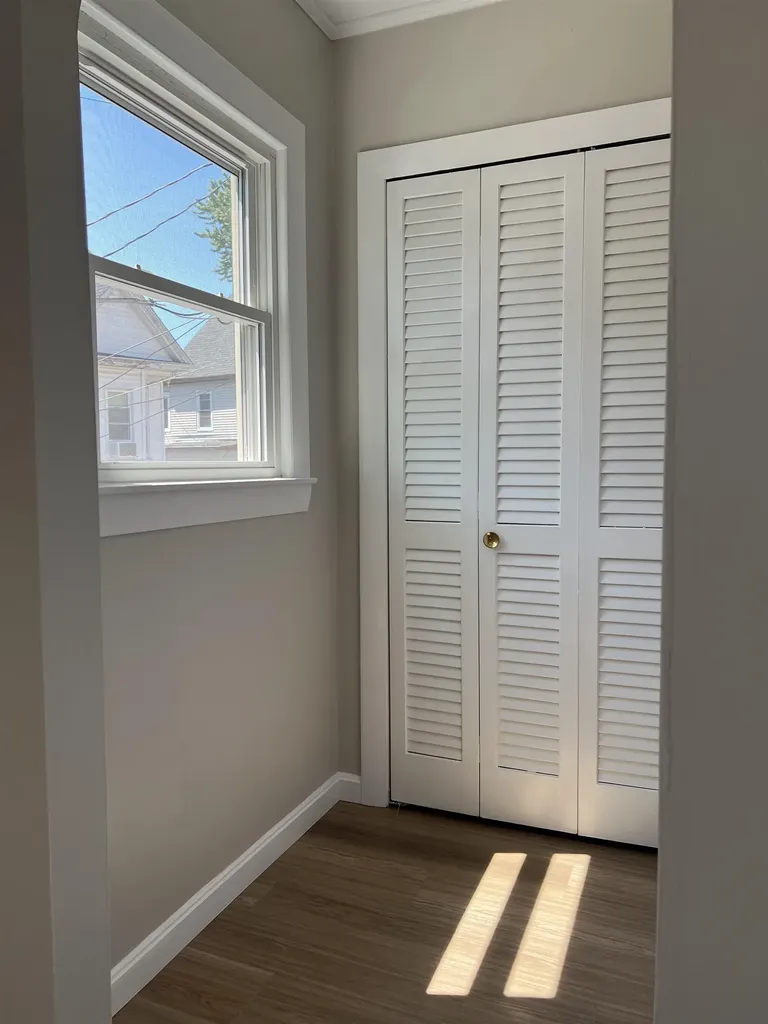 11 B Norton Street Nashua NH 03060