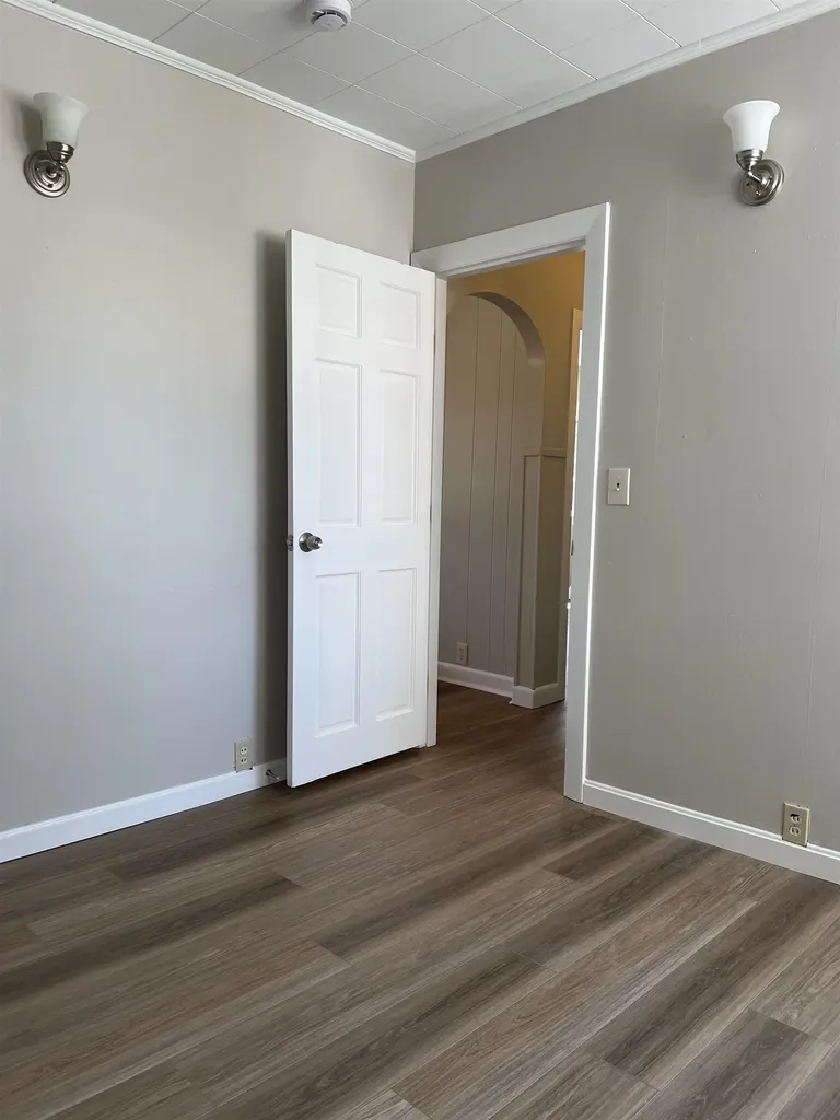 11 B Norton Street Nashua NH 03060