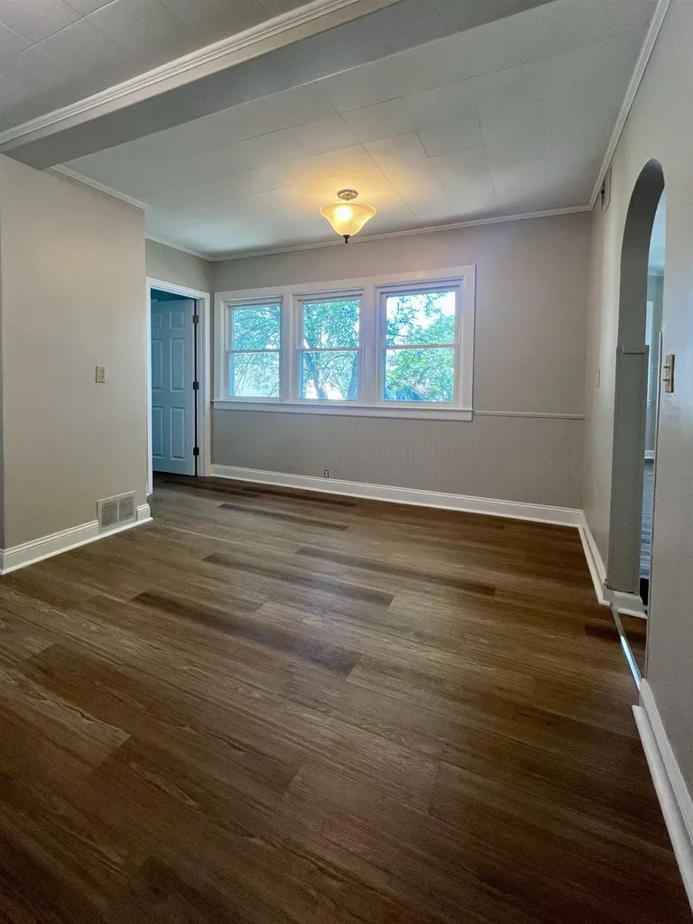 11 B Norton Street Nashua NH 03060