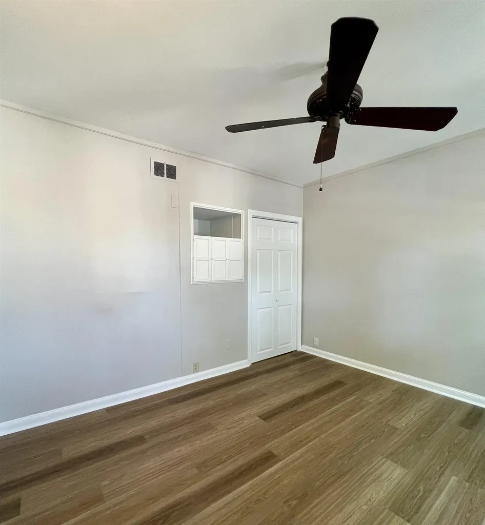 11 B Norton Street Nashua NH 03060