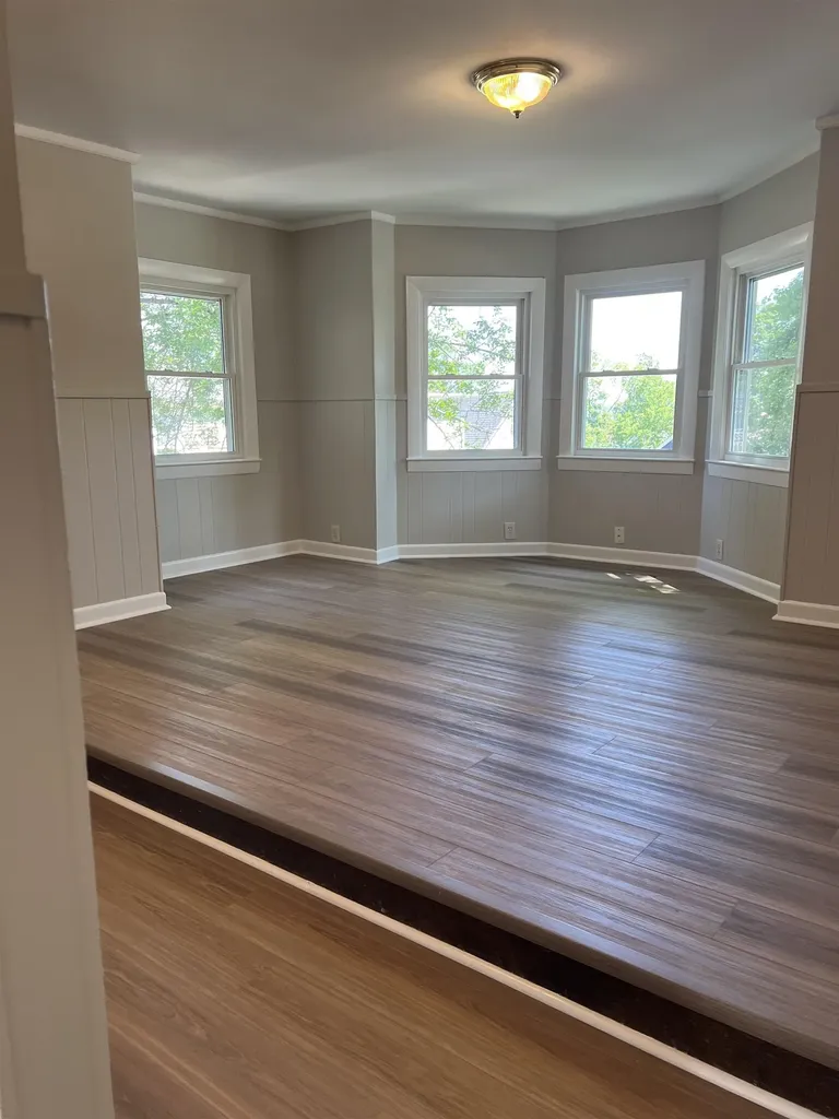 11 B Norton Street Nashua NH 03060