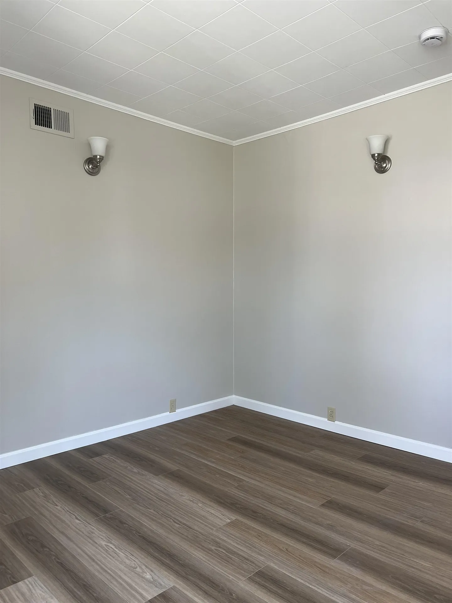11 B Norton Street Nashua NH 03060
