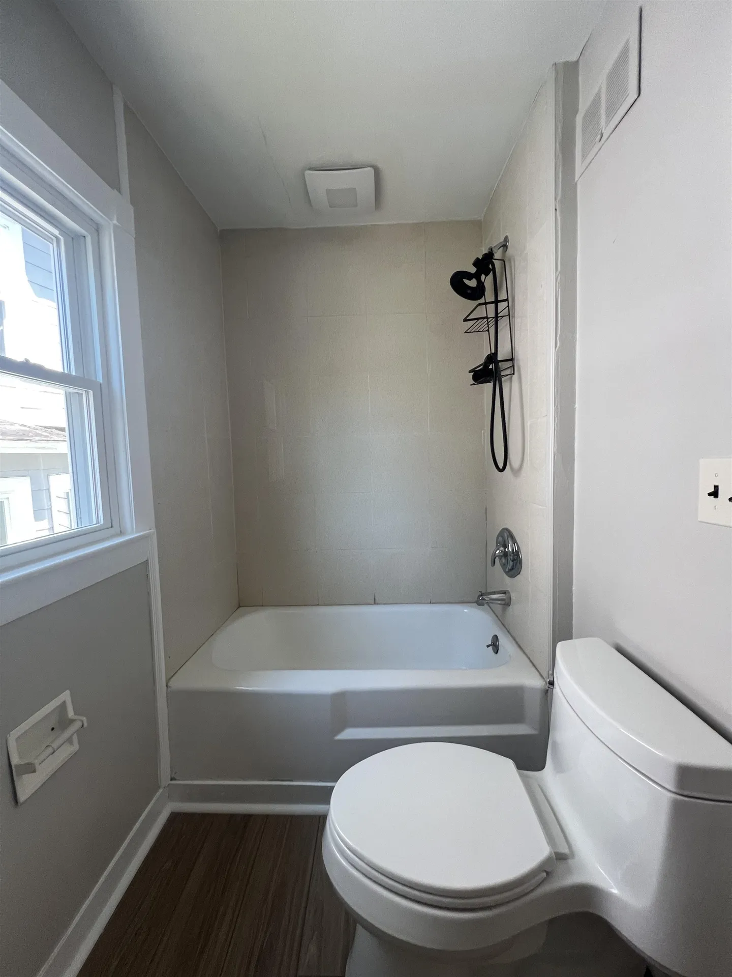 11 B Norton Street Nashua NH 03060