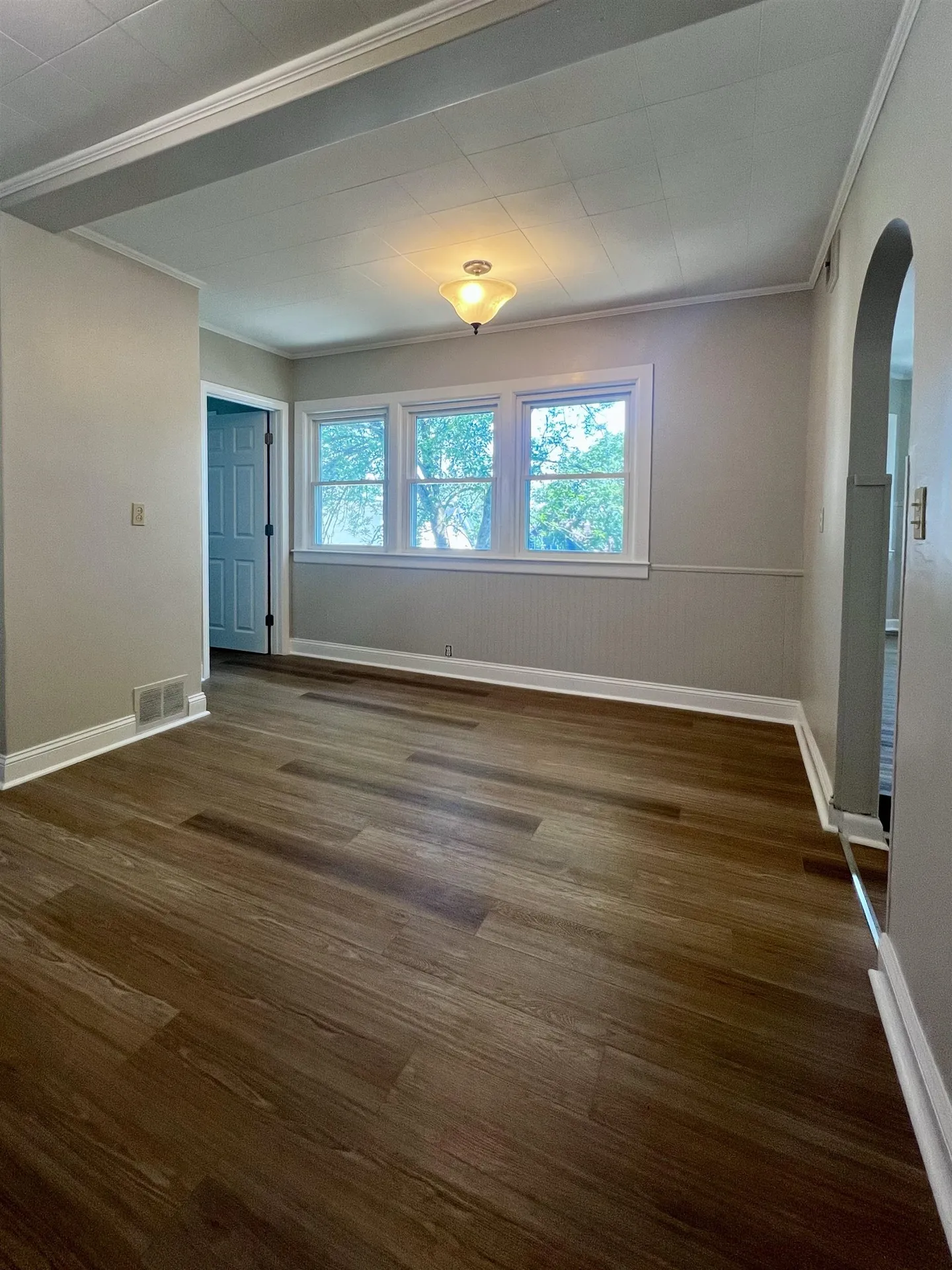 11 B Norton Street Nashua NH 03060