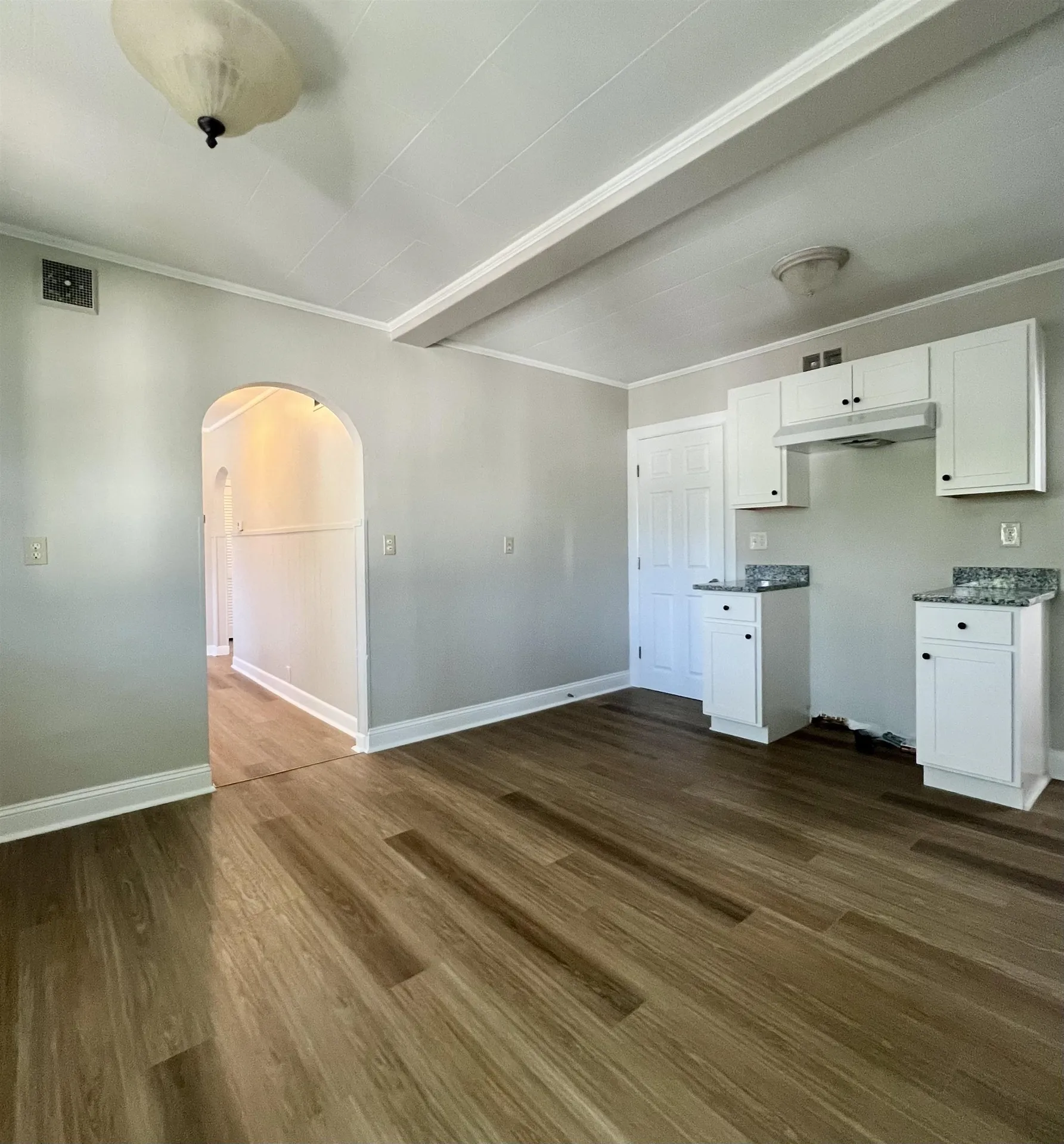 11 B Norton Street Nashua NH 03060