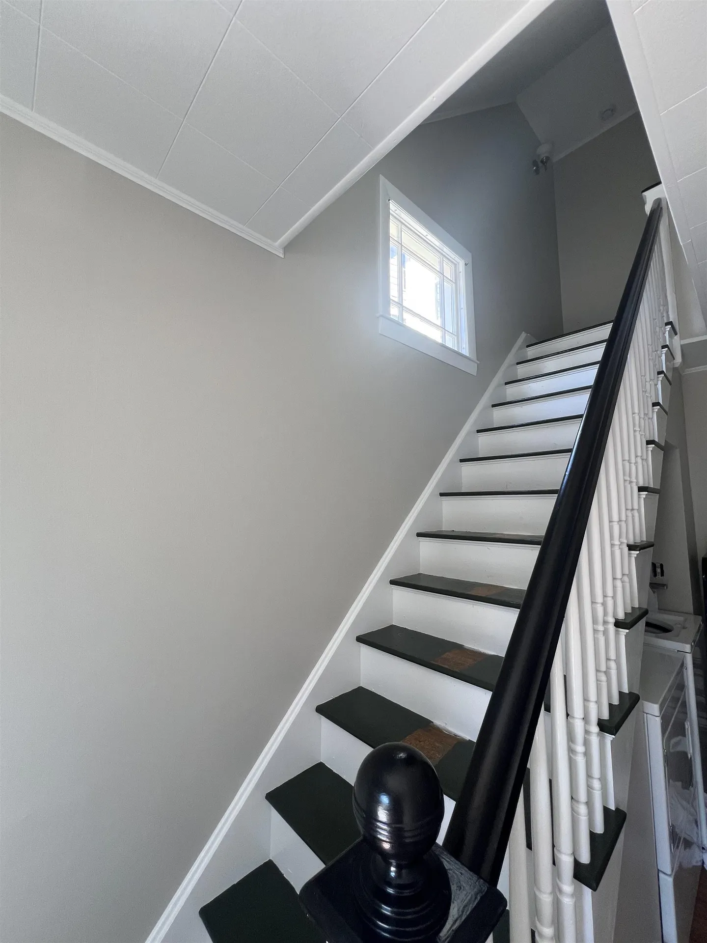 11 B Norton Street Nashua NH 03060
