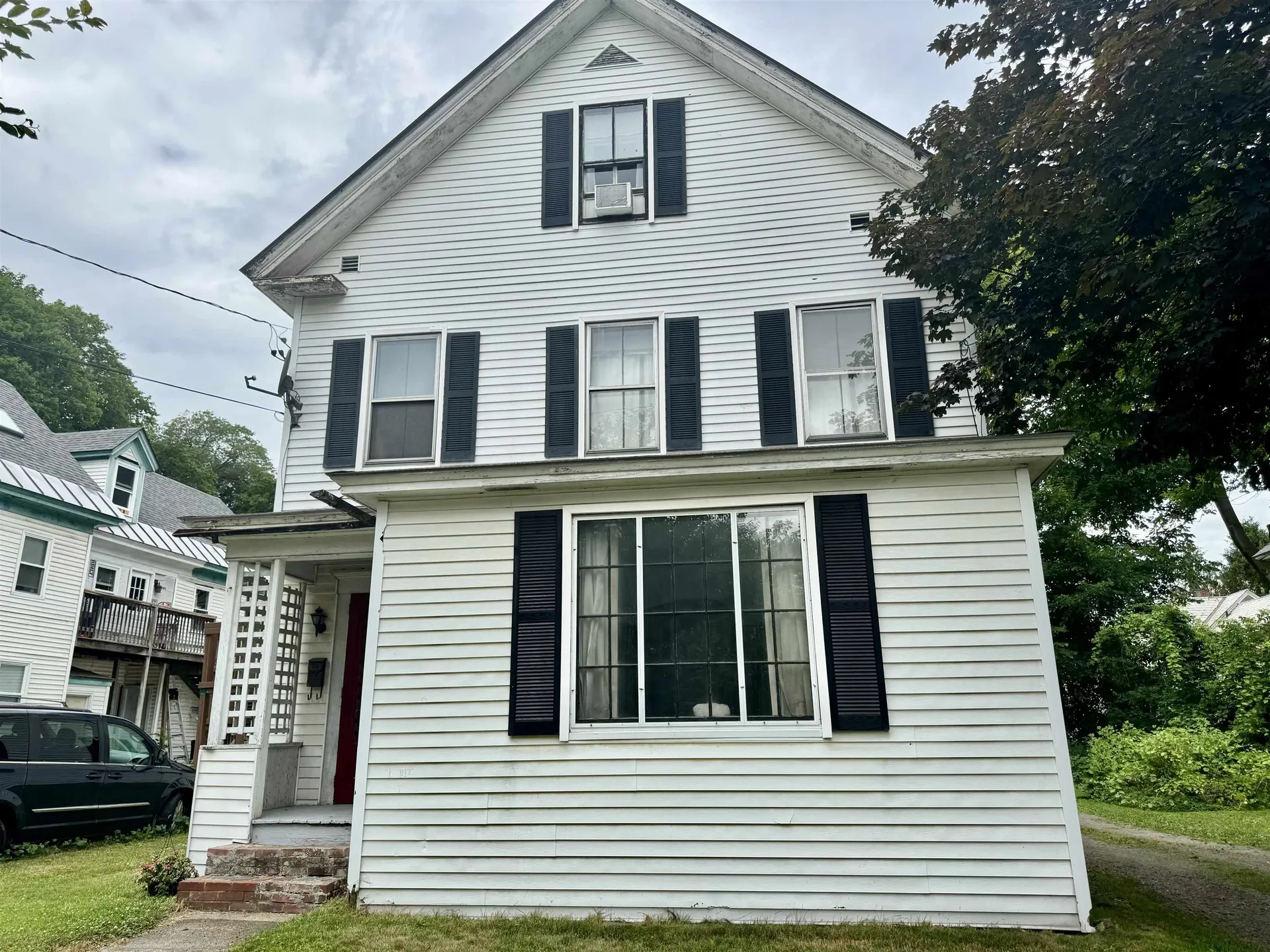41 Henry Street Rockingham VT 05101-1480