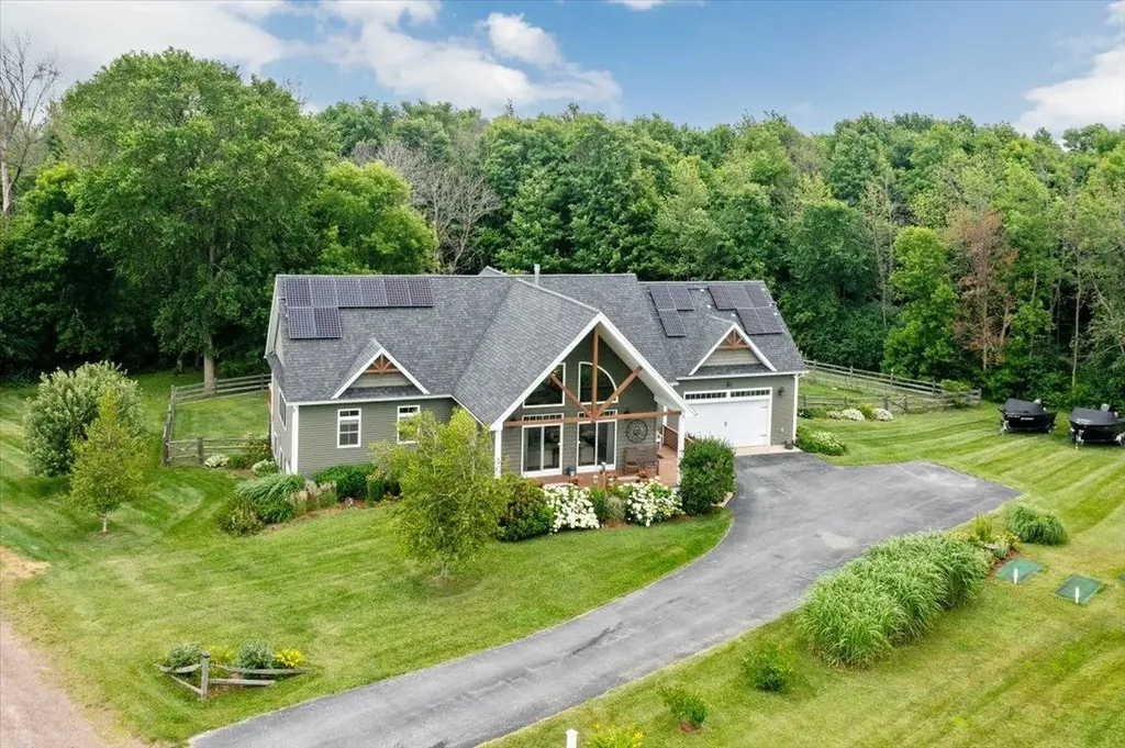 30 Haycorn Hollow Road South Hero VT 05486