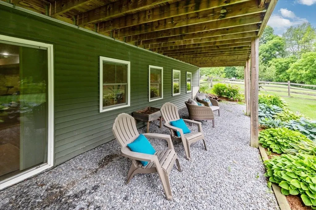 30 Haycorn Hollow Road South Hero VT 05486