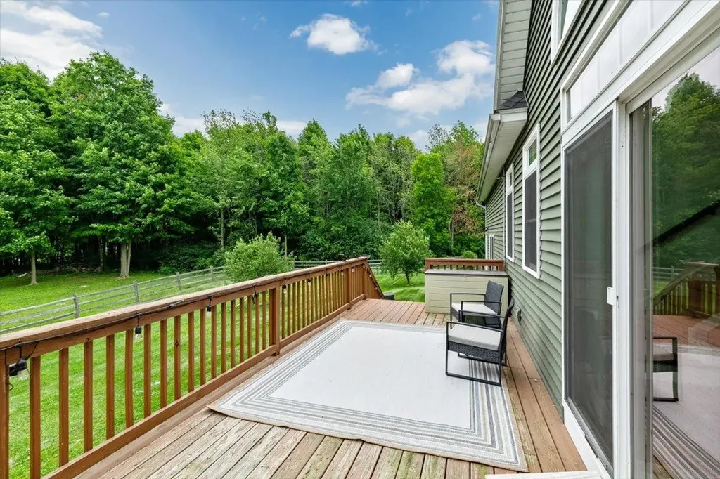 30 Haycorn Hollow Road South Hero VT 05486