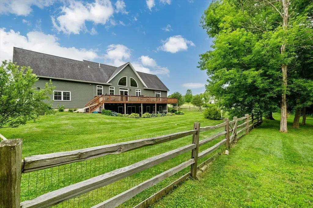 30 Haycorn Hollow Road South Hero VT 05486