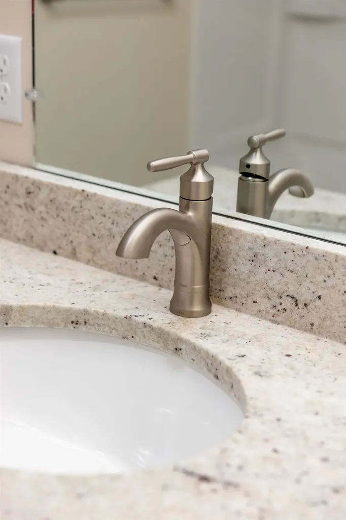 1 Cameron Court Hampstead NH 03841