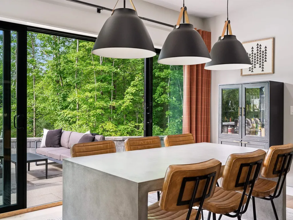 89 Caspar Drive Warren VT 05674