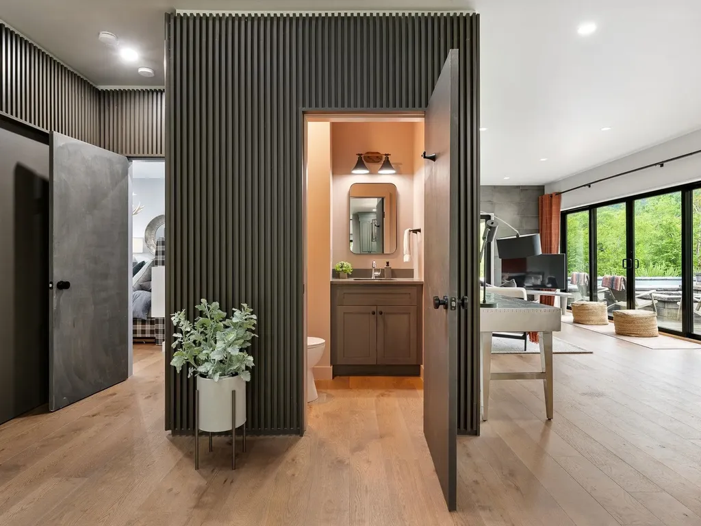 89 Caspar Drive Warren VT 05674