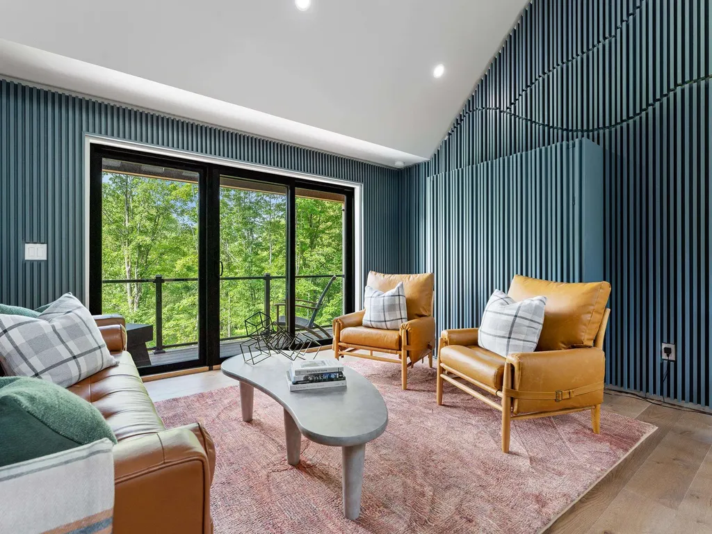 89 Caspar Drive Warren VT 05674