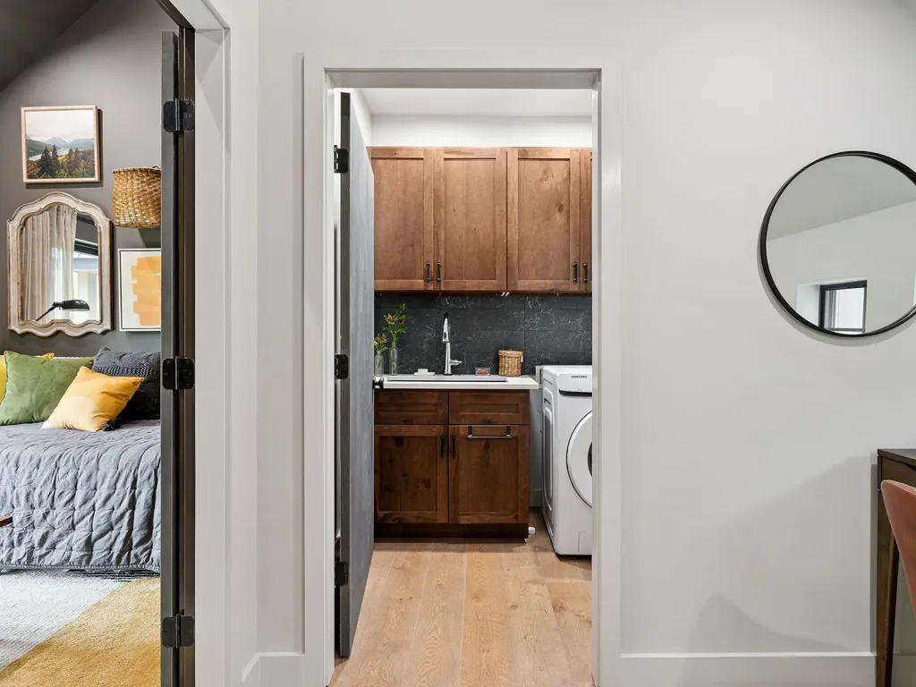 89 Caspar Drive Warren VT 05674