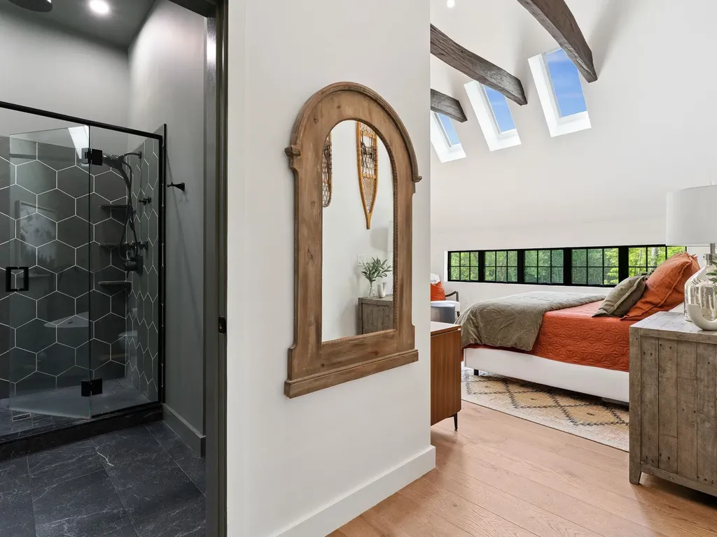 89 Caspar Drive Warren VT 05674