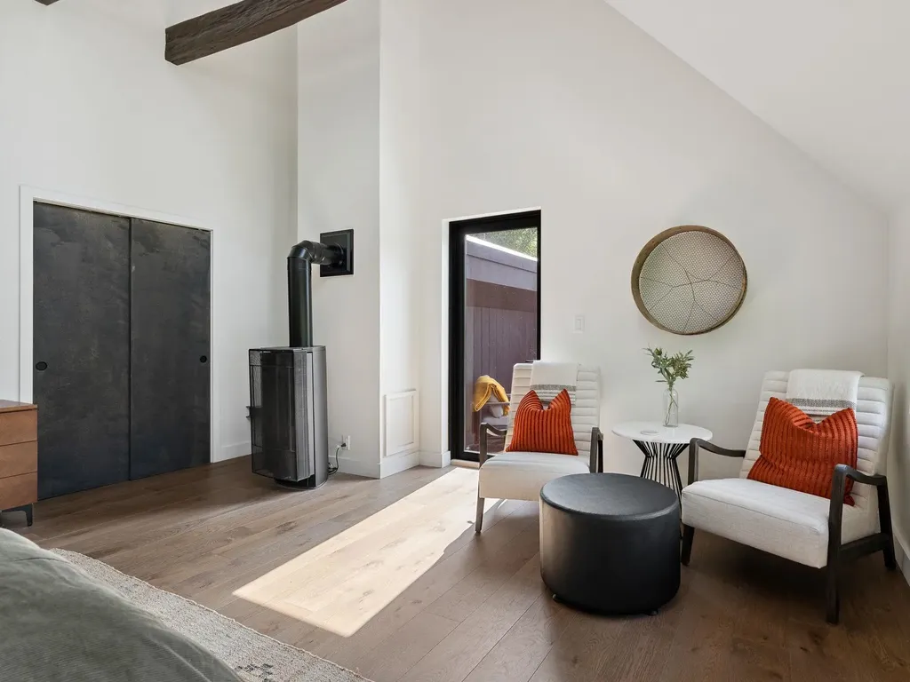 89 Caspar Drive Warren VT 05674