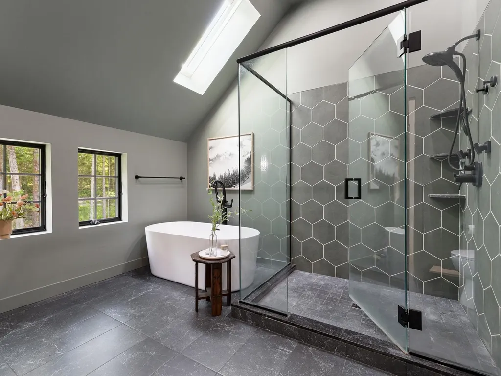 89 Caspar Drive Warren VT 05674