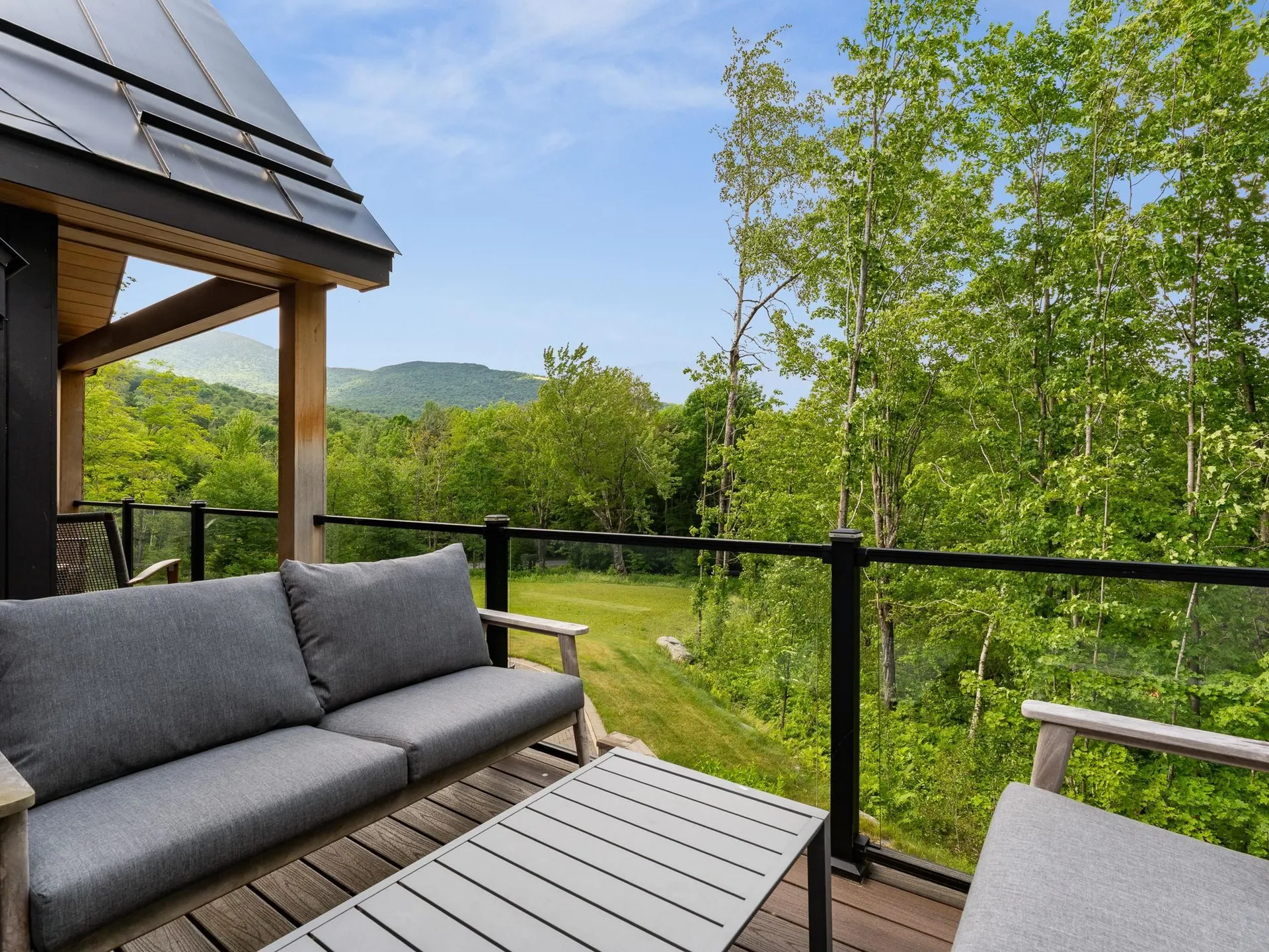 89 Caspar Drive Warren VT 05674